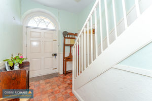 Entrance Hall- click for photo gallery